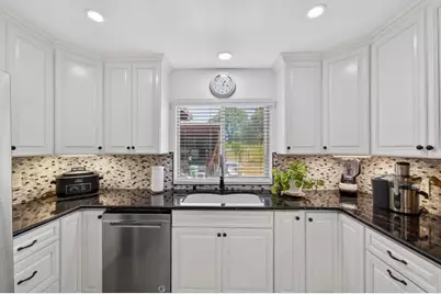 12493 Plum Lane, Wilton, CA 95693 - Photo 9
