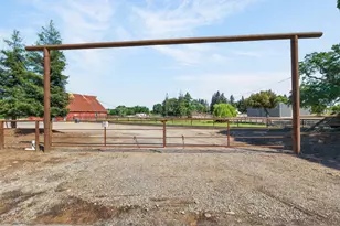 12493 Plum Ln, Wilton, CA 95693 - Photo 41