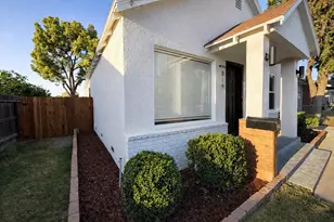 819 Julian St, Turlock, CA 95380 - Photo 3