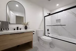 819 Julian St, Turlock, CA 95380 - Photo 13