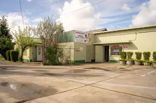 4518 Martin Luther King Jr Blvd, Sacramento, CA 95820 - Photo 5