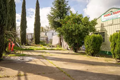 4518 Martin Luther King Jr Boulevard, Sacramento, CA 95820 - Photo 7