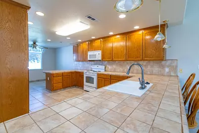 13500 Welch Street, Waterford, CA 95386 - Photo 11