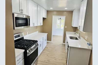 3054 Princeton Avenue, Stockton, CA 95204 - Photo 5