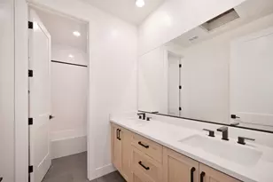 8468 Sun View Cir, Granite Bay, CA 95746 - Photo 37