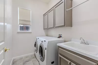 4108 Tahoe Vista Drive, Rocklin, CA 95765 - Photo 17