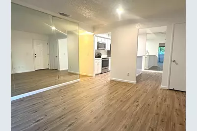 650 Del Verde Circle #6, Sacramento, CA 95833 - Photo 5