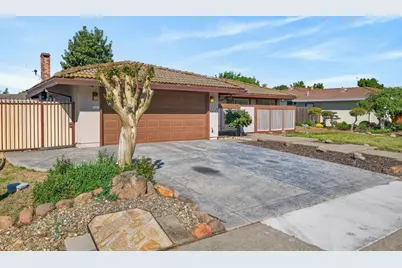 7394 Farm Dale Way, Sacramento, CA 95831 - Photo 11