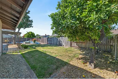 7394 Farm Dale Way, Sacramento, CA 95831 - Photo 51