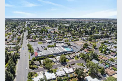 9353 Aizenberg Circle, Elk Grove, CA 95624 - Photo 41