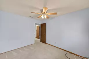 9353 Aizenberg Circle, Elk Grove, CA 95624 - Photo 21