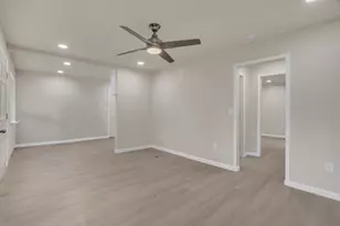 511 S Gertrude Ave, Stockton, CA 95215 - Photo 11
