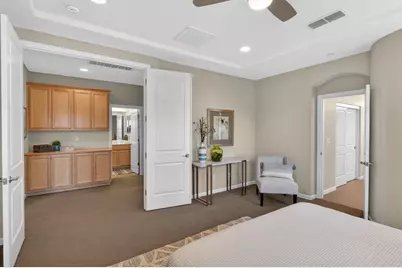 8073 Lido Isle Lane, Sacramento, CA 95831 - Photo 45