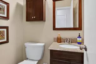 7597 Deltawind Dr, Sacramento, CA 95831 - Photo 21