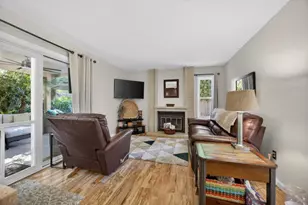 7597 Deltawind Dr, Sacramento, CA 95831 - Photo 7
