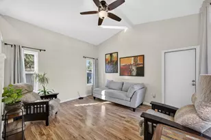 7597 Deltawind Dr, Sacramento, CA 95831 - Photo 15