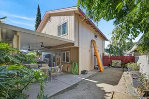 7597 Deltawind Dr, Sacramento, CA 95831 - Photo 43