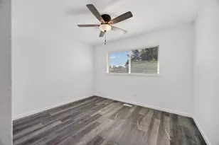 61 Brentford Cir, Sacramento, CA 95823 - Photo 25