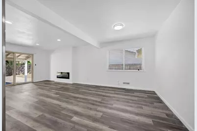 61 Brentford Circle, Sacramento, CA 95823 - Photo 13