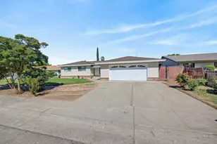 61 Brentford Cir, Sacramento, CA 95823 - Photo 1
