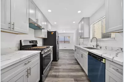 61 Brentford Circle, Sacramento, CA 95823 - Photo 9