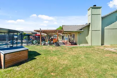 116 Fern Court, Galt, CA 95632 - Photo 35