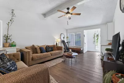 7803 Orchard Woods Circle, Sacramento, CA 95828 - Photo 3