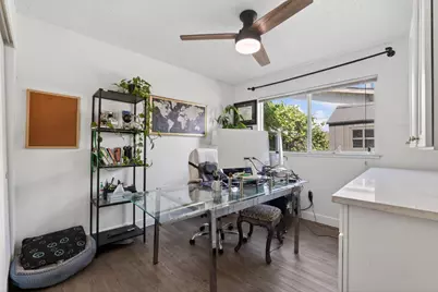 7803 Orchard Woods Circle, Sacramento, CA 95828 - Photo 11