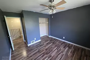 4748 Greenholme Dr, Sacramento, CA 95842 - Photo 13