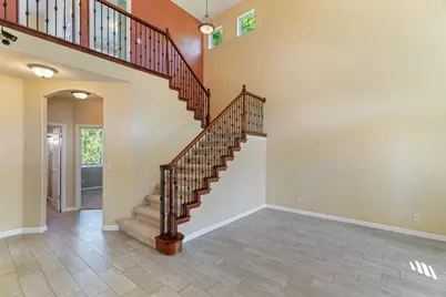 9331 Nestani Way, Elk Grove, CA 95758 - Photo 5