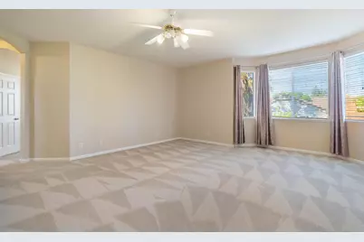 9331 Nestani Way, Elk Grove, CA 95758 - Photo 33