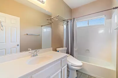 9331 Nestani Way, Elk Grove, CA 95758 - Photo 19