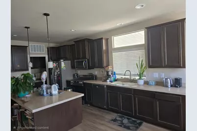 Duchess Way, Sacramento, CA 95827 - Photo 11