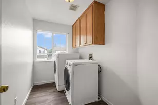 2465 Squall Way, Stockton, CA 95206 - Photo 17