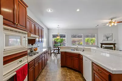 1413 Villette Court, Modesto, CA 95356 - Photo 71