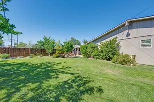 6209 Channing Dr, North Highlands, CA 95660 - Photo 43