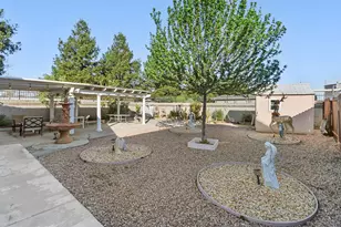 10115 Hampton Oak Dr, Elk Grove, CA 95624 - Photo 35