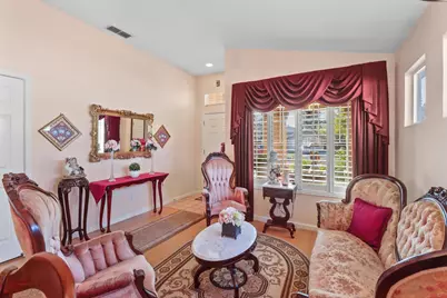 10115 Hampton Oak Drive, Elk Grove, CA 95624 - Photo 11