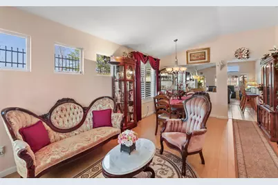 10115 Hampton Oak Drive, Elk Grove, CA 95624 - Photo 13