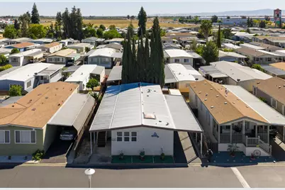 E Yosemite Avenue #116, Manteca, CA 95336 - Photo 29