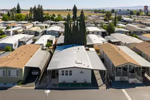 E Yosemite Ave, Manteca, CA 95336 - Photo 29