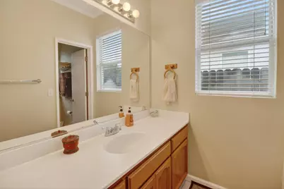 9149 Irish Gold Way, Sacramento, CA 95826 - Photo 21