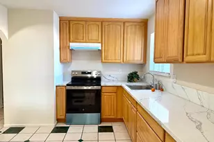 6917 Briggs Dr, Sacramento, CA 95828 - Photo 3