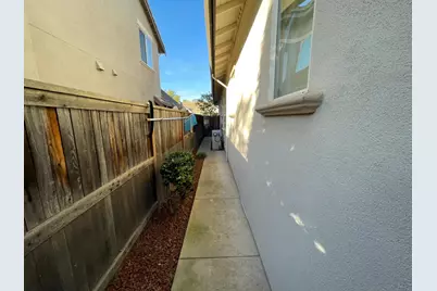 716 Chesterfield Way, Rocklin, CA 95765 - Photo 31