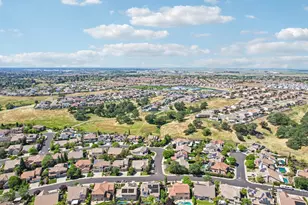 716 Chesterfield Way, Rocklin, CA 95765 - Photo 63