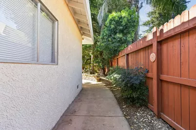 5108 Laurelview Avenue, Carmichael, CA 95608 - Photo 33