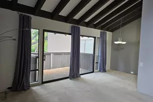 733 Woodside Ln E, Sacramento, CA 95825 - Photo 15