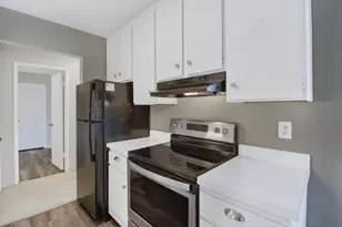 733 Woodside Ln E, Sacramento, CA 95825 - Photo 21