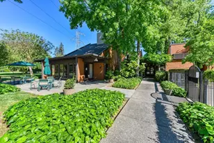 733 Woodside Ln E, Sacramento, CA 95825 - Photo 47