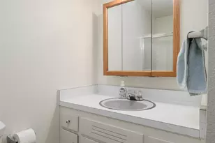 3058 Notre Dame Dr, Sacramento, CA 95826 - Photo 37